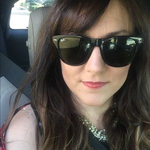 Meet your Posher, Cara beth